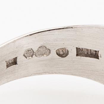 Ring in platinum set with a round brilliant-cut diamond, Harry Hermansson Stockholm 1958.