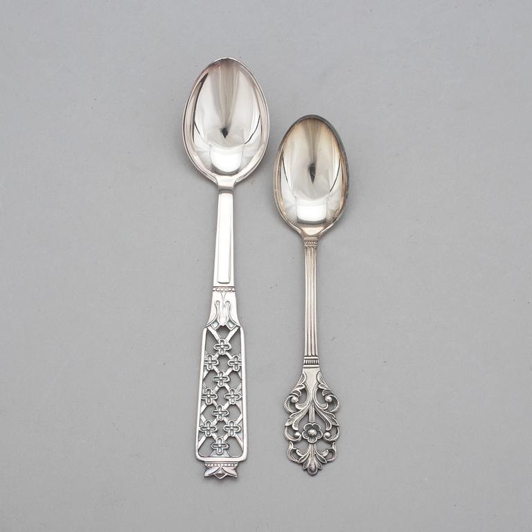 KAFFE- och MOCKASKEDAR, 24 st, silver, bl a Ceson, vikt 256 g.