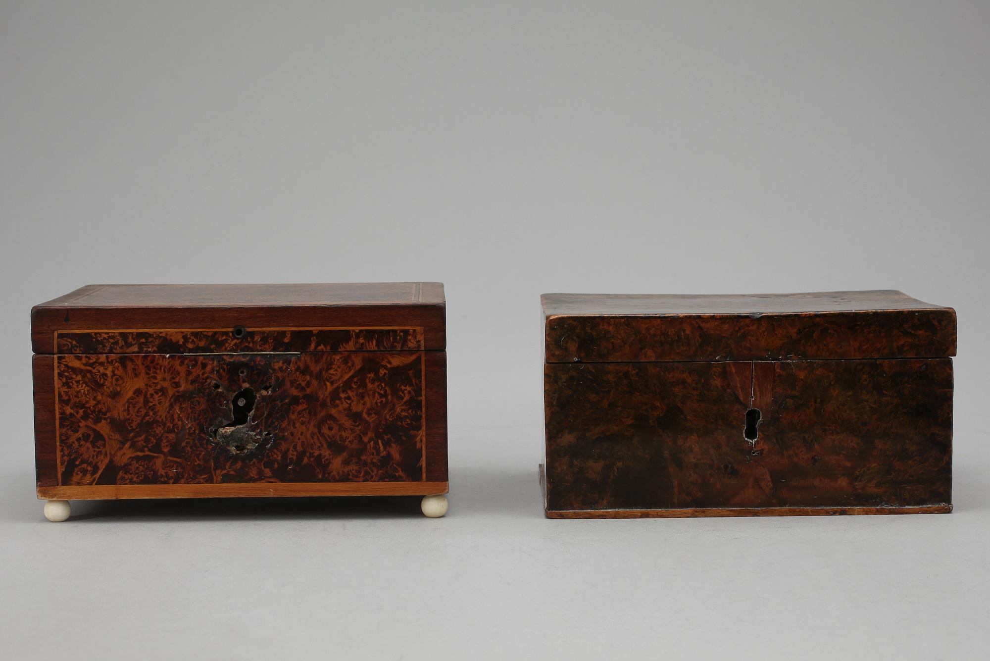 SKRIN, 2 st, rotfanér, 1800-tal.