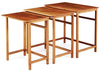 445. JOSEF FRANK 
satsbord, 3 delar, Firma Svenskt Tenn, modell 618.