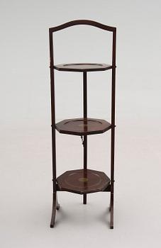 CAKESTAND, England, omkring år 1900.