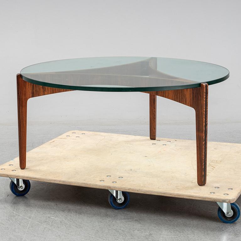 A Danish rosewood coffee table, Svend Ellekaer, Christian Linnebergs möbelfabrik. 1960's.