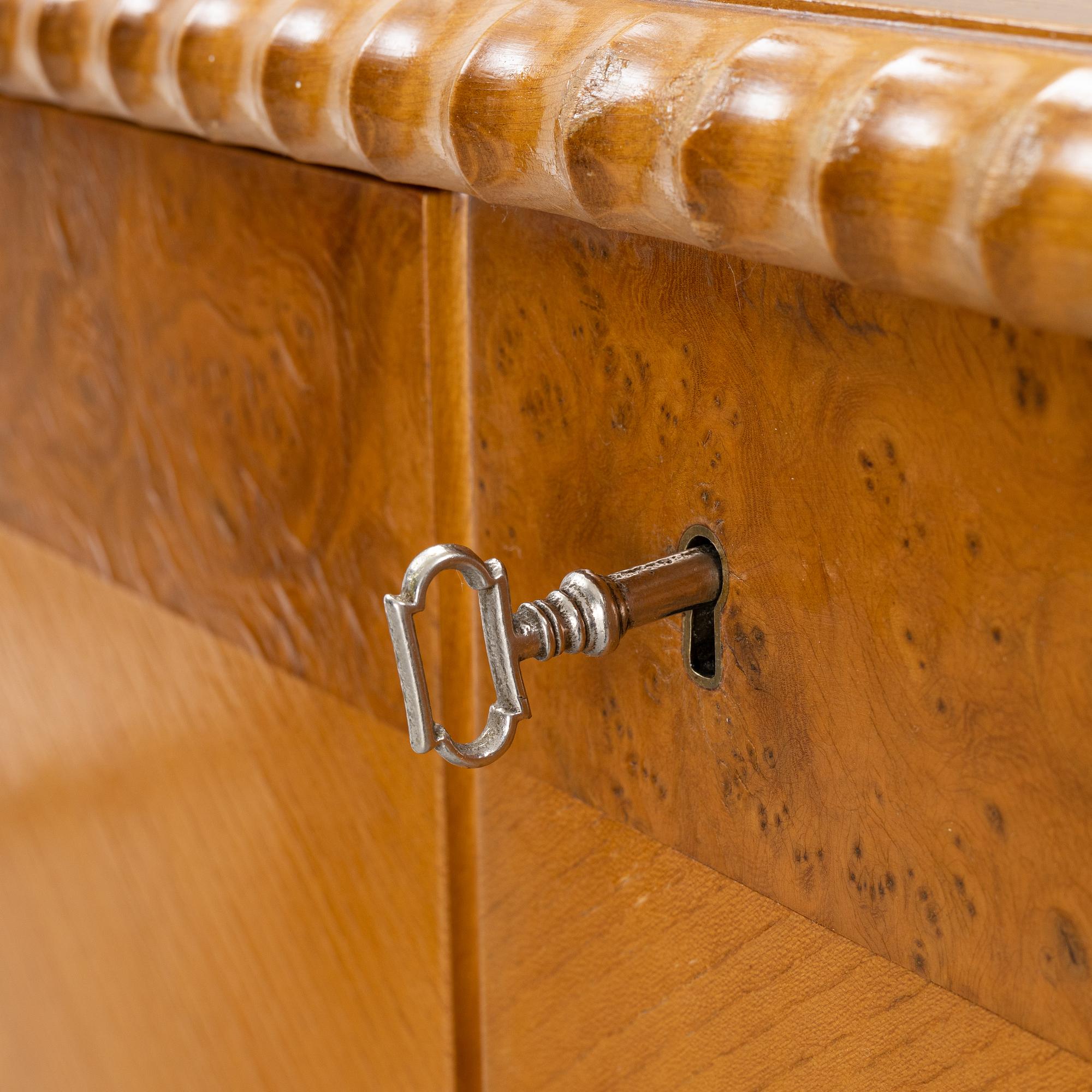 A cabinet from the mid 20th century.
