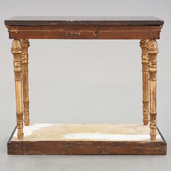 KONSOLBORD, sengustavianskt, 1800-talets början.