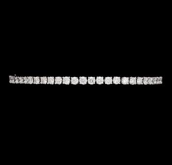 1119. A brilliant cut diamond bracelet, tot. 6.05 cts.