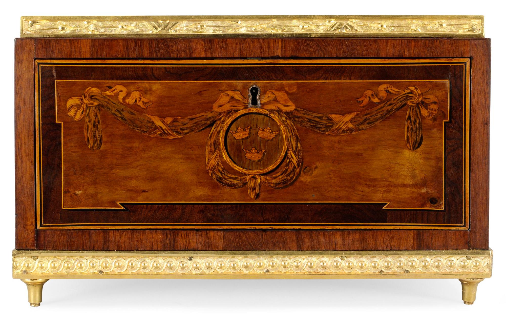 Myntkabinett, av Georg Haupt, signerat och daterat 1780. Gustavianskt.