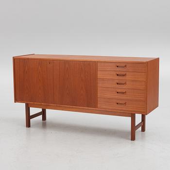 Sideboard, omkring 1900-talets mitt.