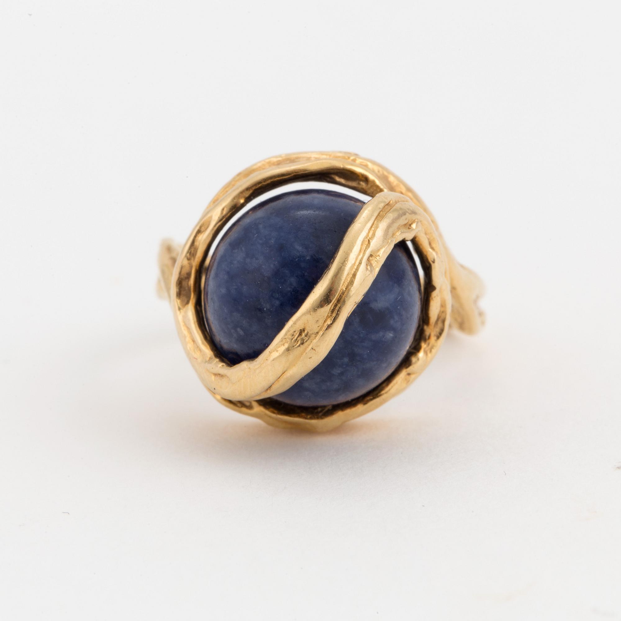 A Gilbert Albert 'Interchangeable' ring.