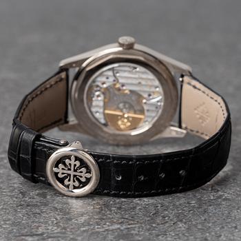 Patek Philippe, Calatrava, ca 2021.