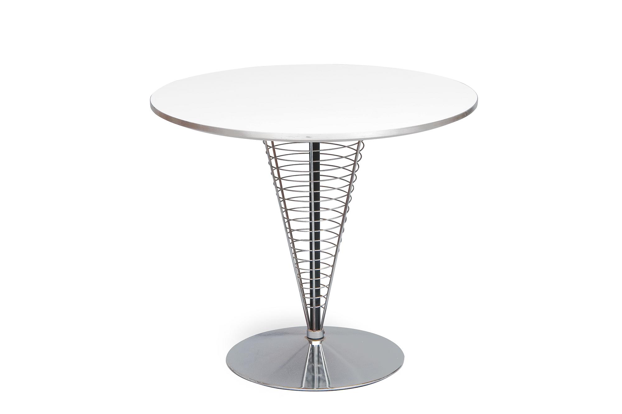 Verner Panton, "WIRE CONE" BORD.