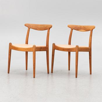 Hans J. Wegner, 6 model "W1" chairs, C.M. Madsens Fabriker, Denmark 1950s.