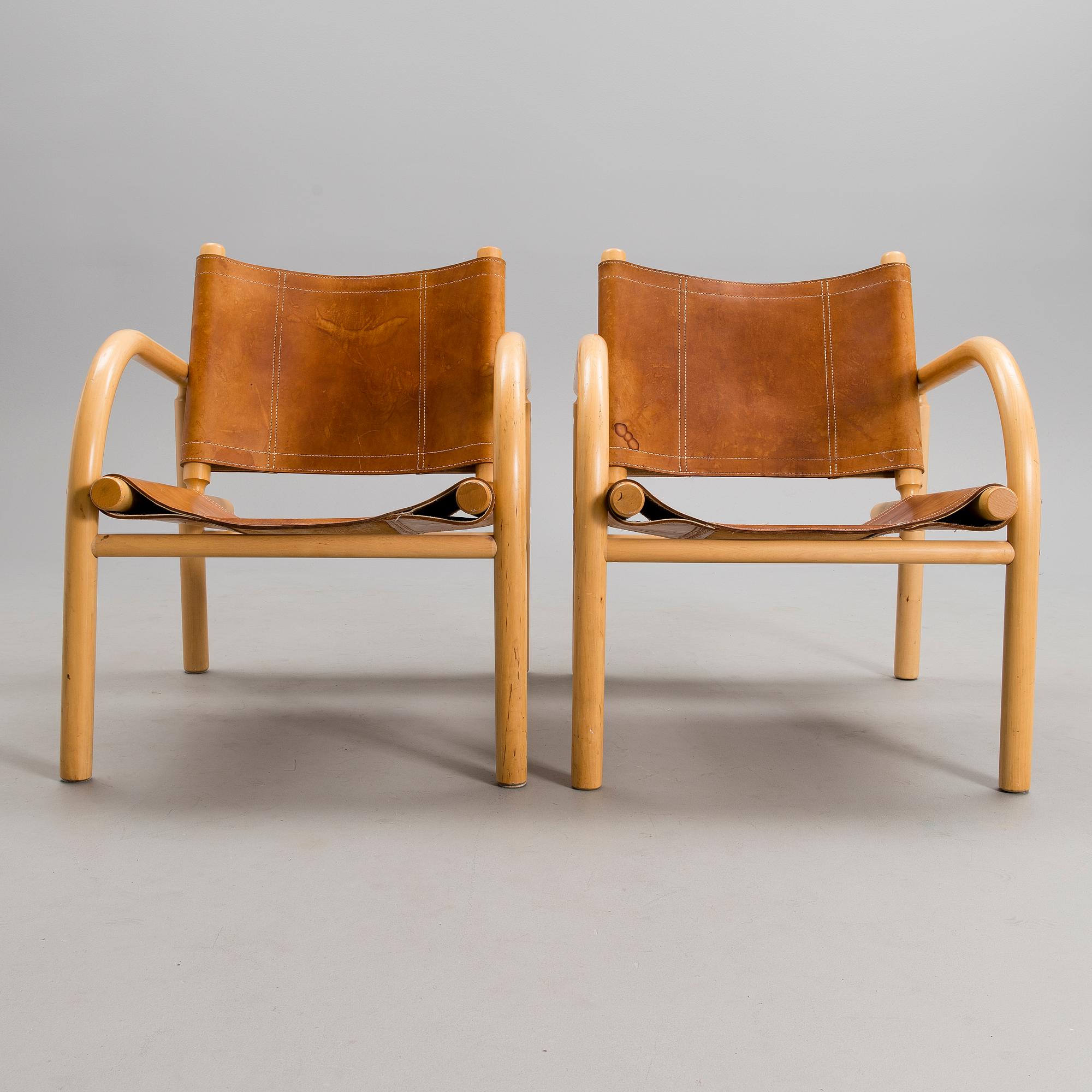 BEN AF SCHULTEN, SAFARI-STOLAR, ETT PAR. Artek, 1970-tal.