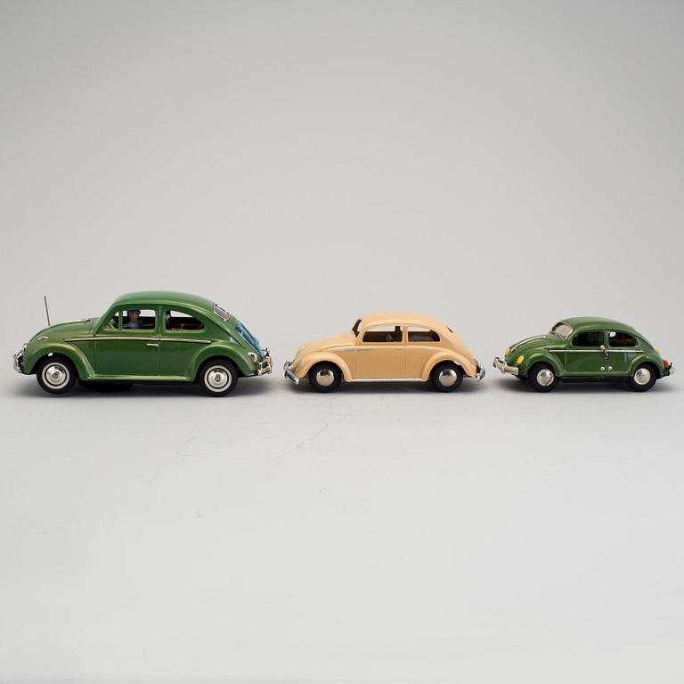 VOLKSWAGEN SEDAN, 3 stycken, bland annat Bandai och Arnold, 1950/60-tal.