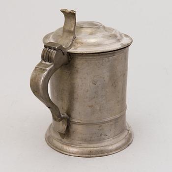 TANKARD AND 2 TWO PLATES, pewter 19th century.