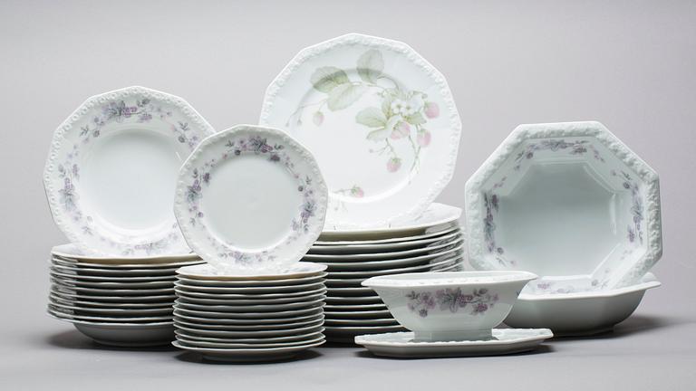 SERVIS, ca 45 delar, Maria Rosenthal, 1900-talets mitt, porslin.
