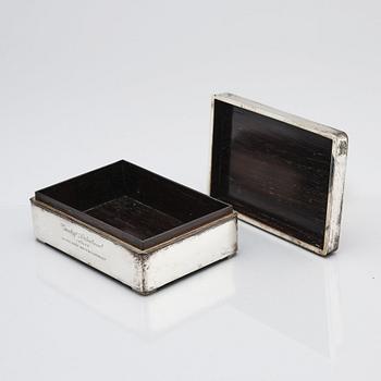 A Japanese silver box, early 20th century.