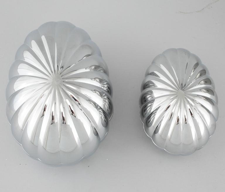 TERMOSKANNA samt PÅSKÄGG, 2 st, rostfritt stål, delvis Sigvard Bernadotte, Georg Jensen, 2000-tal.