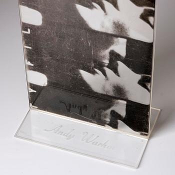 Andy Warhol, "The Kiss" (From Seven Objects in A Box).