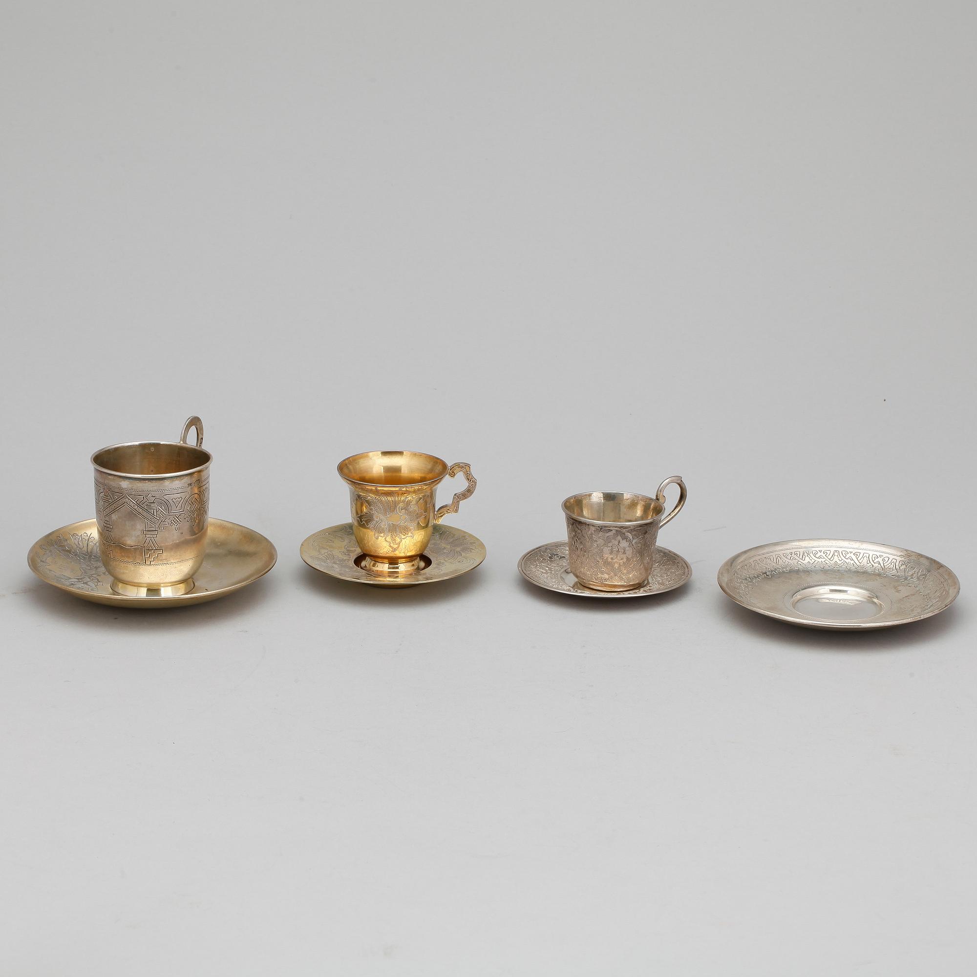 PARTI SILVER, 7 delar, bla Moskva Ryssland, 1800- resp 1900-tal. Totalvikt ca 515 gram.