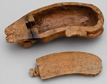 SNUSHUND, trä, troligen 1800-tal.