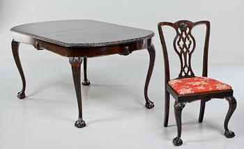 MATSALSGRUPP, 8 delar, Chippendalestil, 1900-talets första hälft.