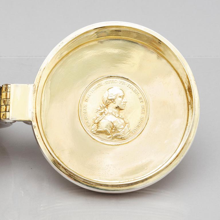 A Swedish Empire parcel-gilt silver tankard, mark of Henrik Hervander, Linköping 1818.