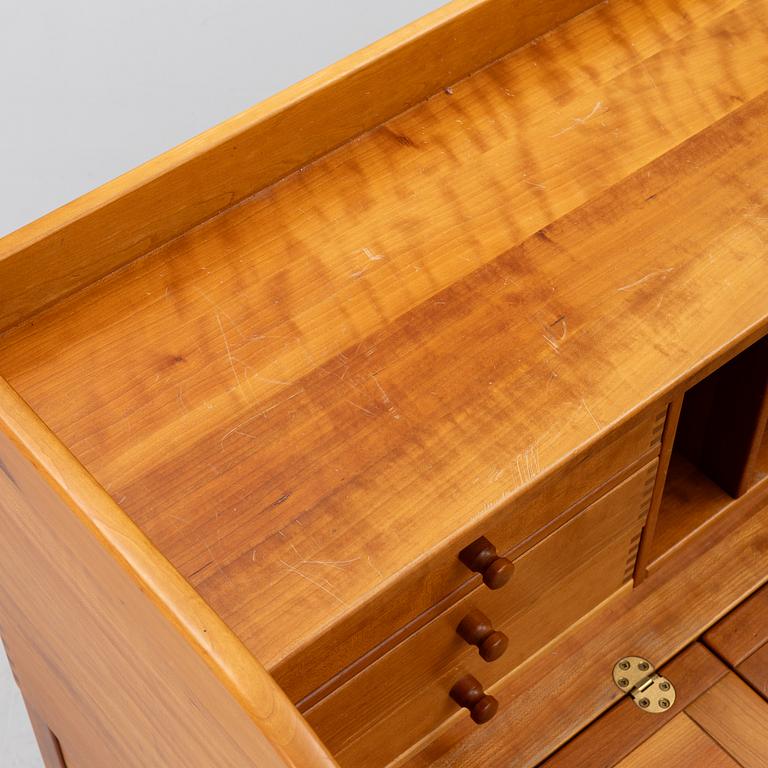 Andreas Hansen, desk, Hadsten Træindustri, Denmark, 1994.