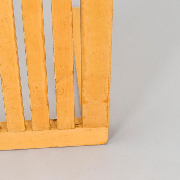 Alvar Aalto, A flower and suitcase bench '106', made to order, for Artek, 1976.