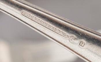 FISKBESTICK. 12 delar, nysilver, svensk spets, 1900-talets mitt.