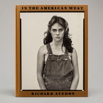 FOTOBOK, Richard Avedon,"In The American West".