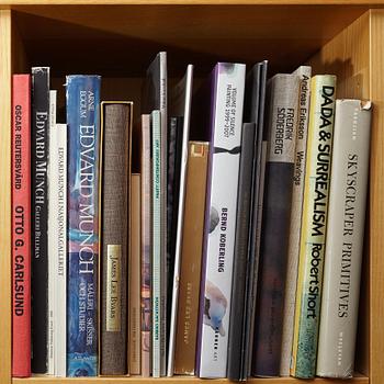 Björn Springfeldt's art library.
