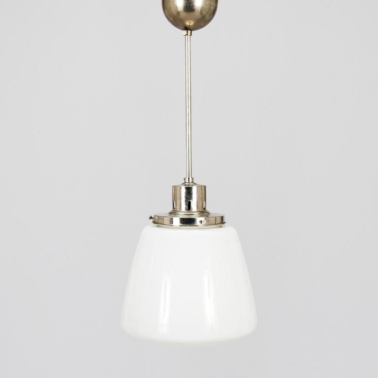 Paavo Tynell, a 1930 s '1645' pendant light for Taito.
