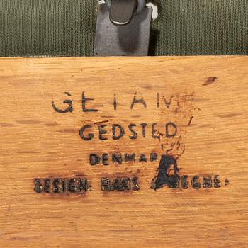 Hans J. Wegner, z öpair of GE 240/Cigarren" oak armchairs Getama Denmark.
