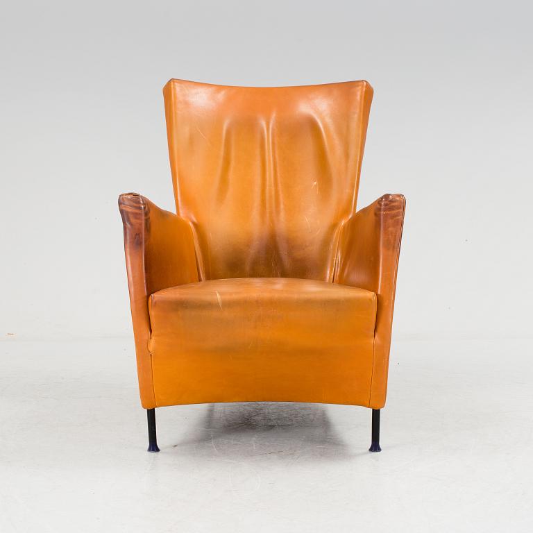 A 'Windy' leather armchair from Montis, Holland, second half of the 20th Century.