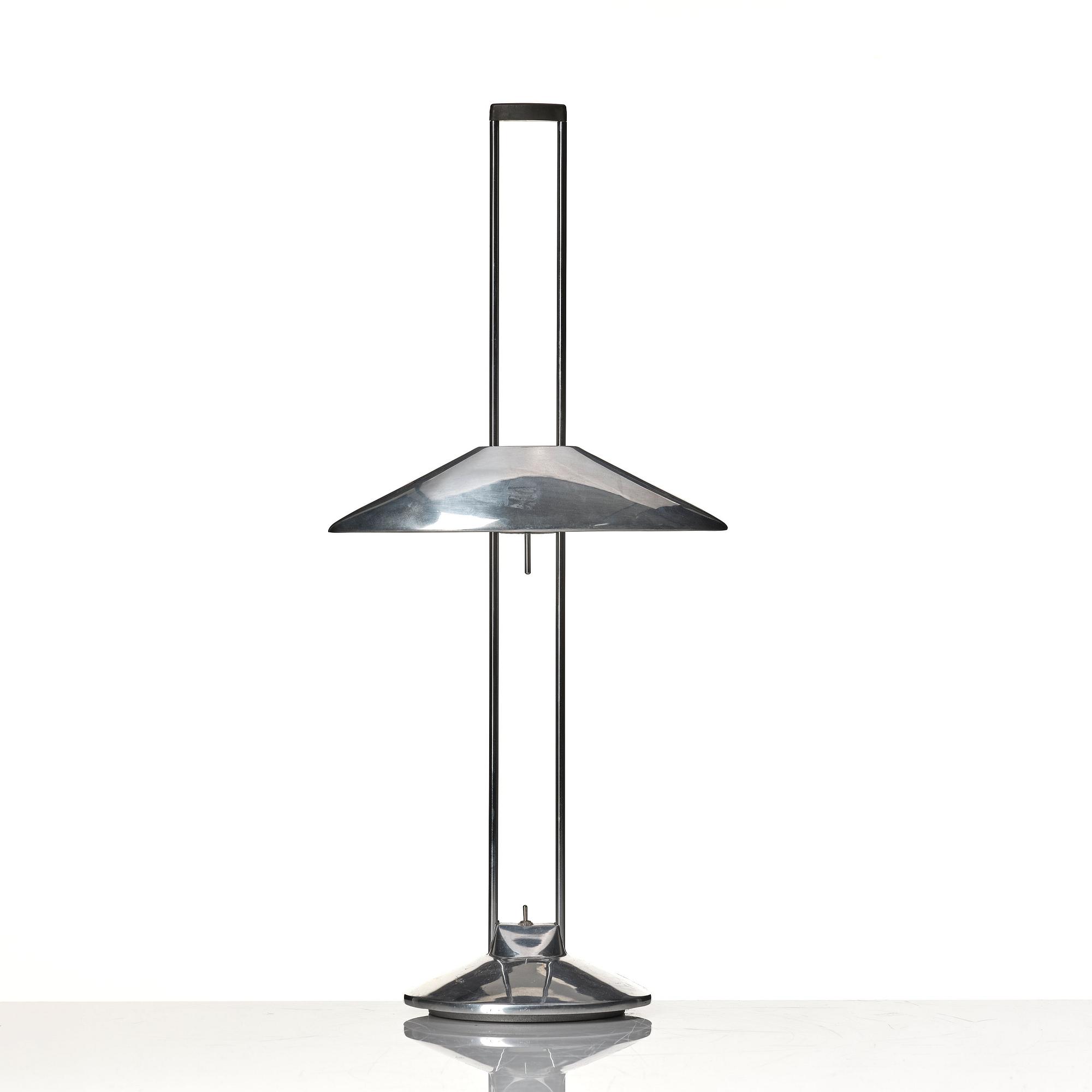 Jorge Pensi, a 'Regina Sobremesa' table lamp, B.Lux, Spain.
