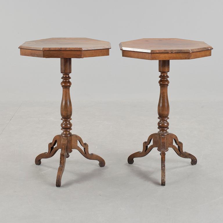 PELARBORD, ett par, 1800-tal.