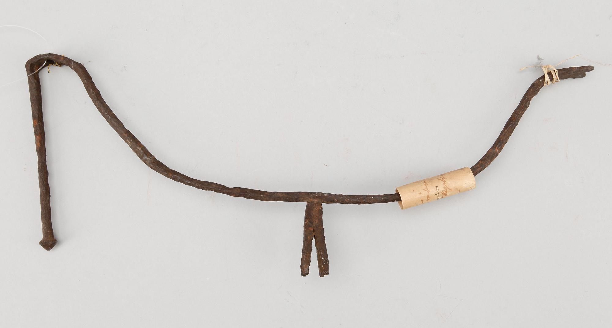 LJUSSTAKE, järn, möjligen 1600-tal.
