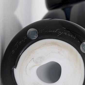 Oiva Toikka, glasfågel, signerad O. Toikka Nuutajärvi.