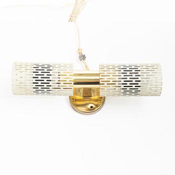 Harald Notini, A wall lamp, model 8820, Arvid Böhlmarks Lampfabrik, Stockholm, 1950s.
