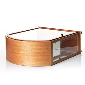 Josef Frank, a 'model 2070' mahogany table showcase cabinet, Svenskt Tenn, Sweden, before 1985.