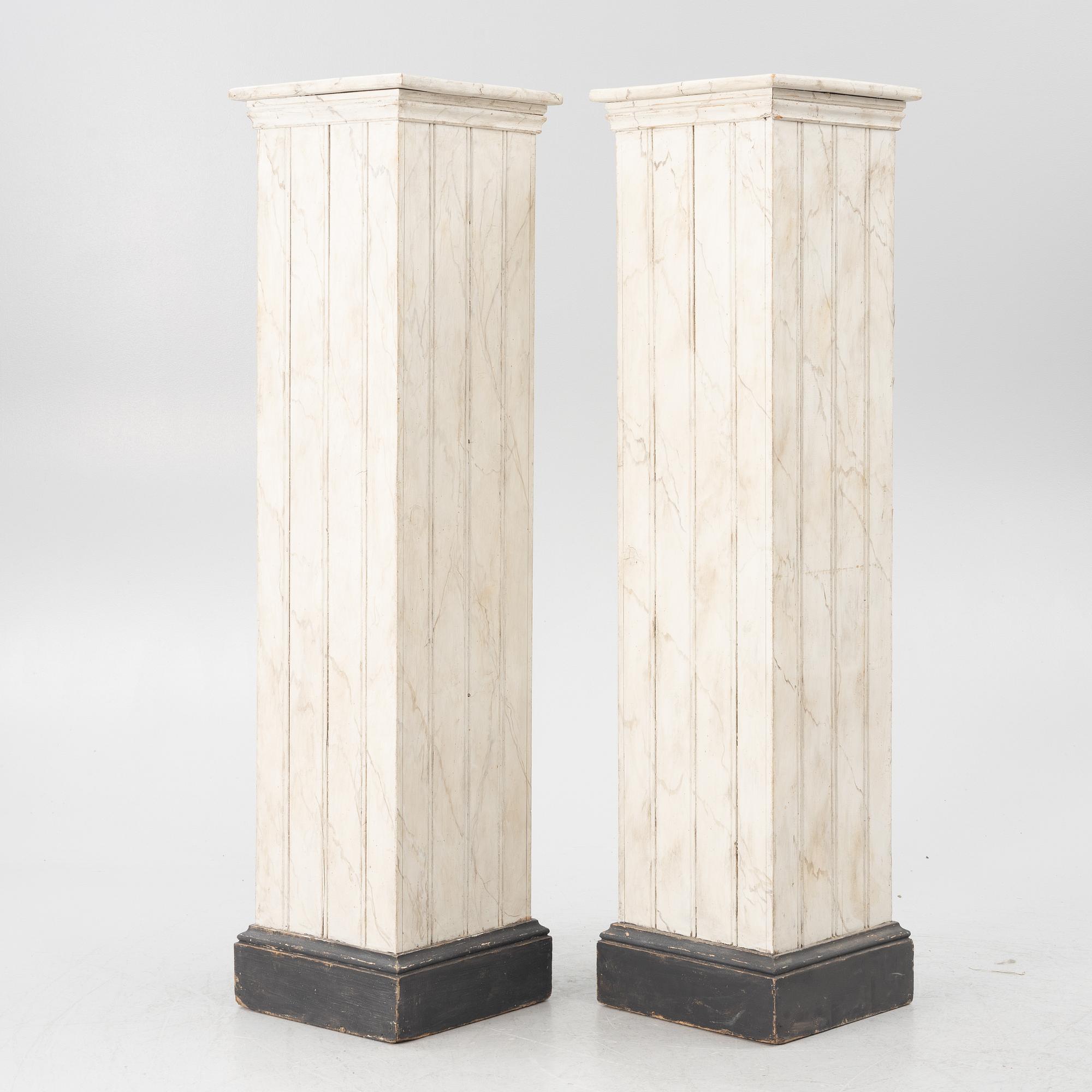 Pedestal, a pair, early 20th century.