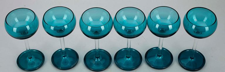 LIKÖÖRILASEJA, 6 kpl, lasia, "Harlekiini", Nanny Still, Riihimäen Lasi, 1900-luvun keskivaihe.