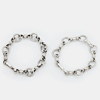 148. Wiwen Nilsson, two sterling "gürtel" bracelets, Lund 1949, -61.