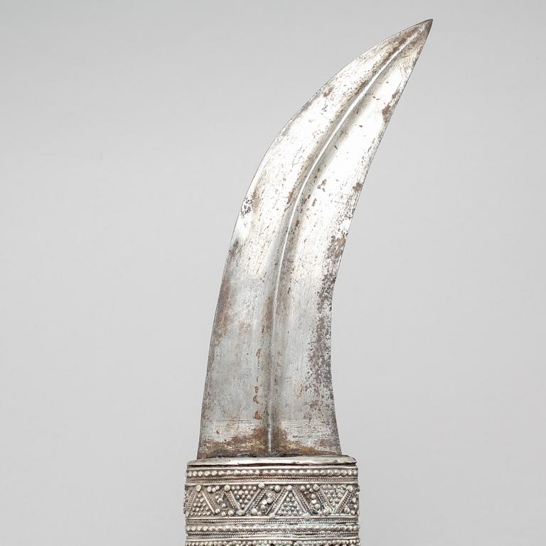 Two arabian knifes, so called jambiyas, 20th century.