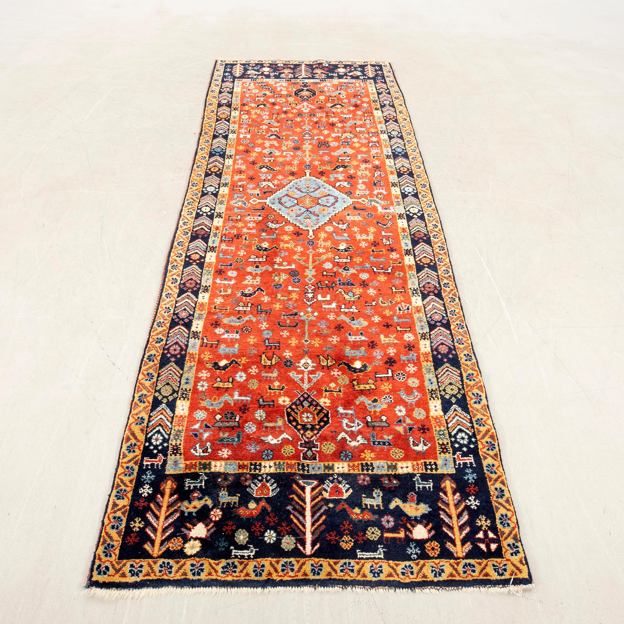 Carpet Oriental gallery old approx. 294x106 cm.
