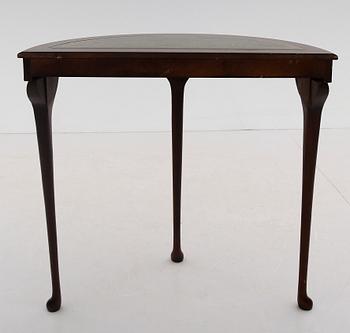 VÄGGBORD, England, 1900-talets andra hälft.