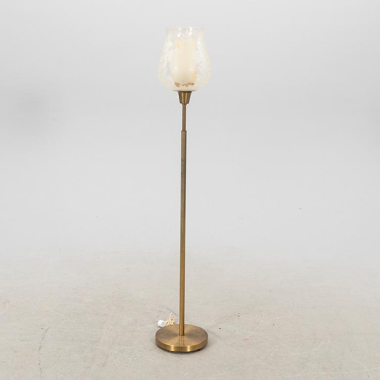 A engraved glass and brass floor lamp by Ulla Skogh for Glössner Co 1940's.