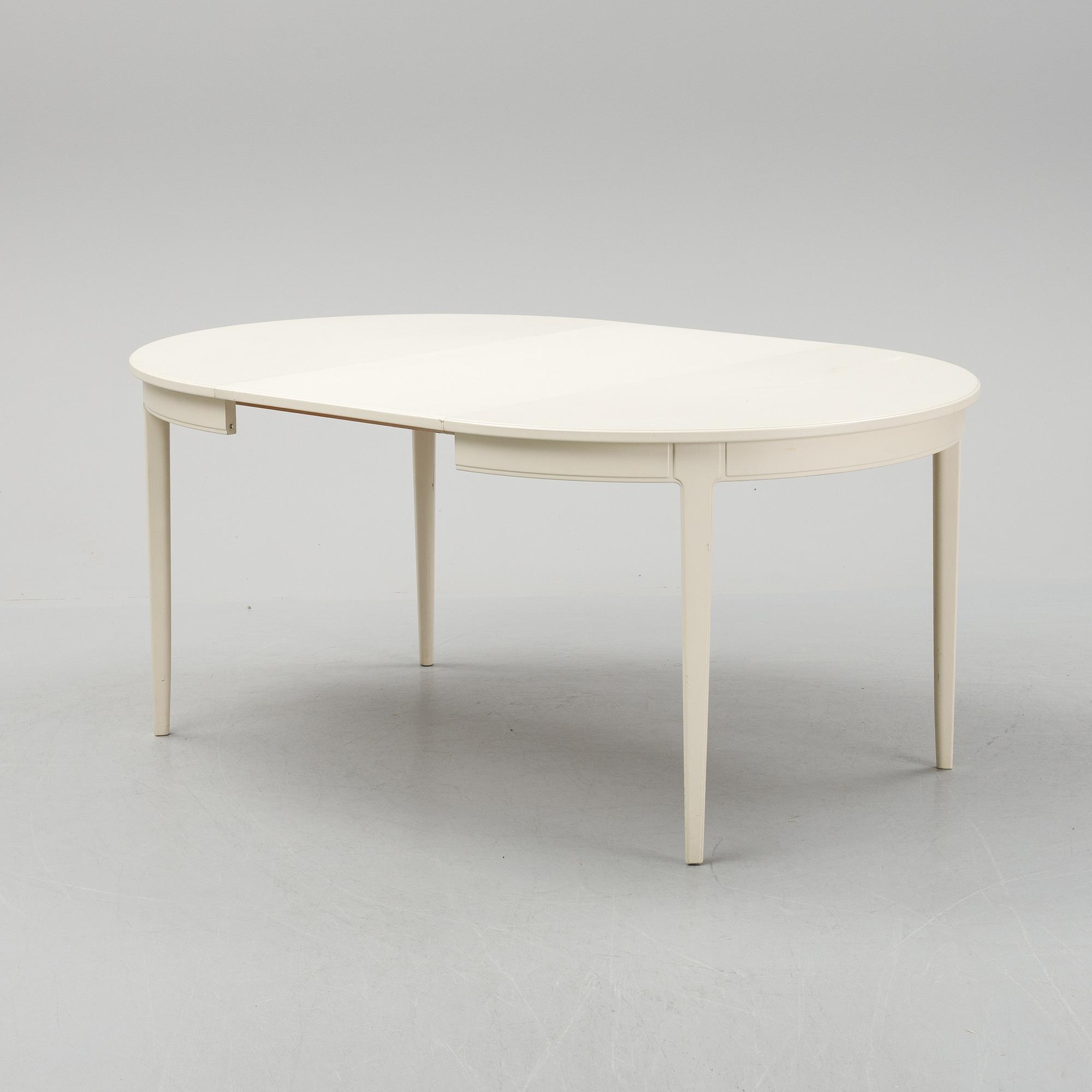 Carl Malmsten, A dinnertable and four chairs, "Talavid", by Carl Malmsten, Waggeryds Möbelfabrik AB, second half of the.