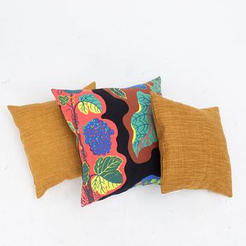 Firma Svenskt Tenn, cushions, 3 pcs.