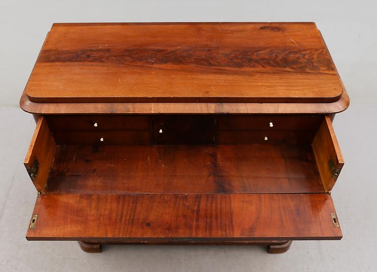 SKRIVBYRÅ, Karl Johan, 1800-talets mitt.